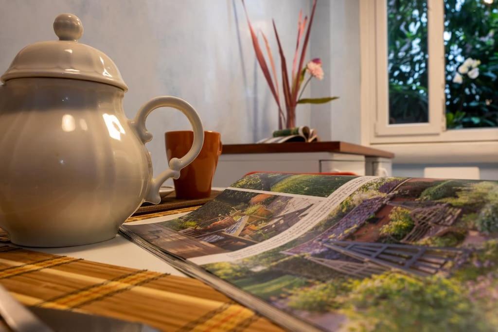 Seneca Apartment Милано Екстериор снимка